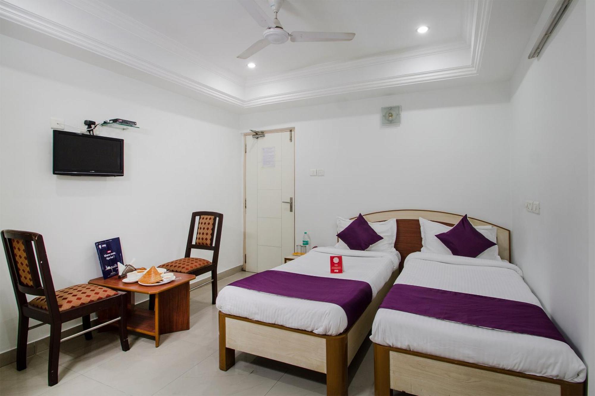 Hotel O Surya Residency Hyderabad Exterior foto