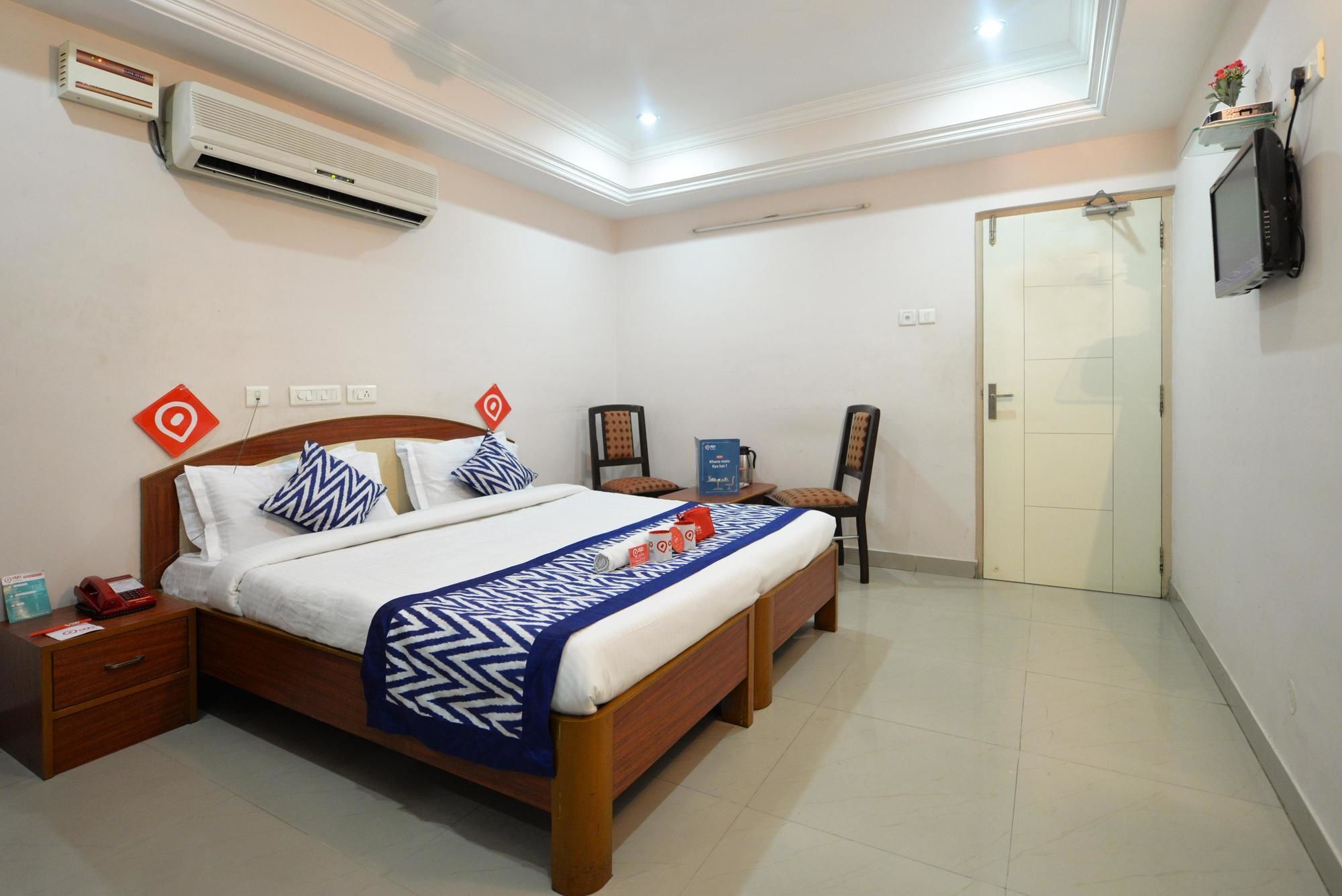 Hotel O Surya Residency Hyderabad Exterior foto