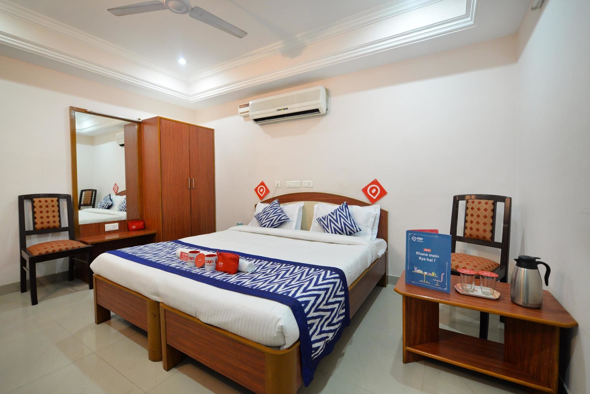 Hotel O Surya Residency Hyderabad Exterior foto